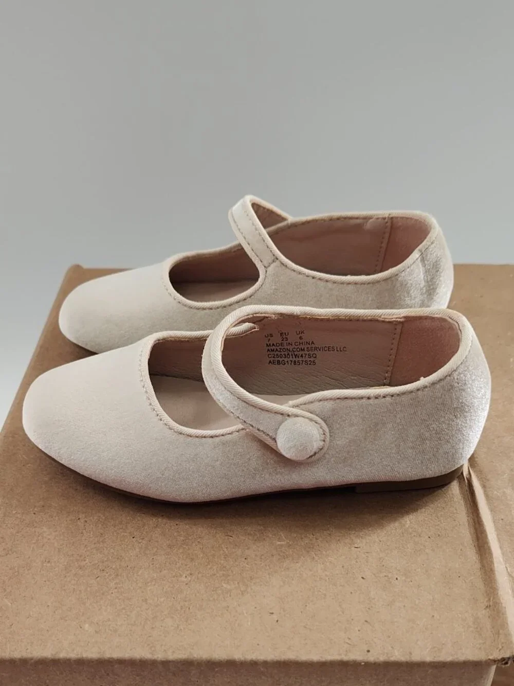 Sofia Grainge Toddler Girls Mary Jane Ballet Taupe Velvet Size 7    P#770